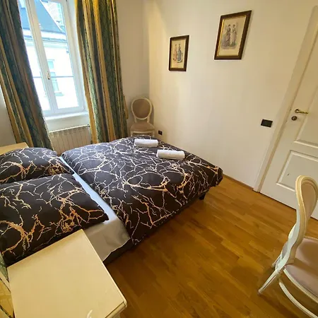 Apartman Fantastic-inn - Ch30 Varsó