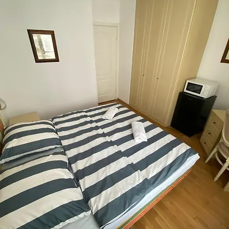 Fantastic-inn - Ch30 * Varsovie