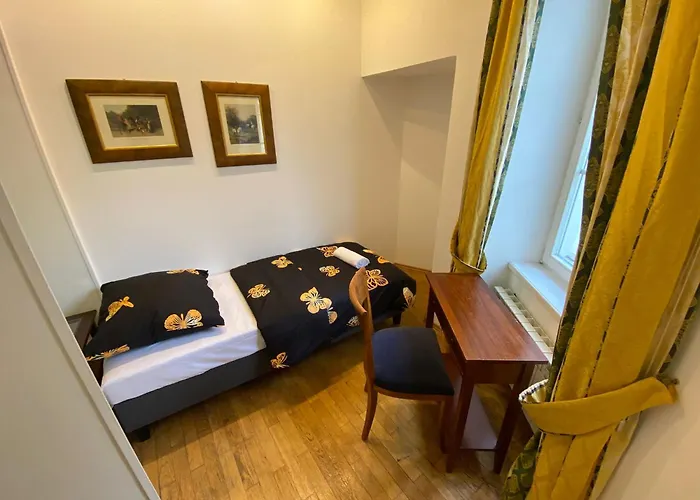 Fantastic-inn - Ch30 * Varsó