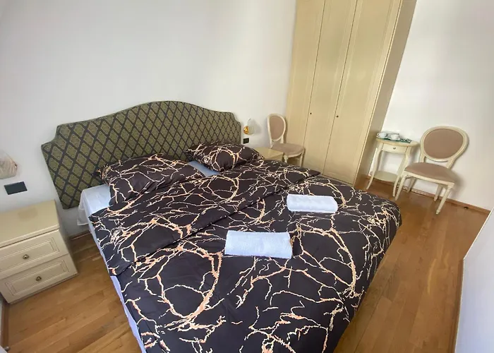 Fantastic-inn - Ch30 Varsó