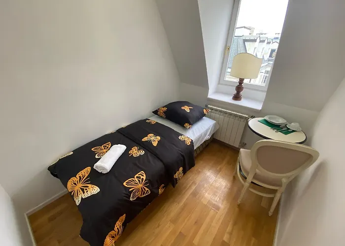 Fantastic-inn - Ch30 Varsó