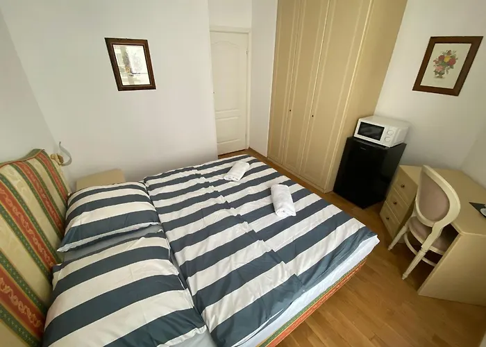 Fantastic-inn - Ch30 * Varsó