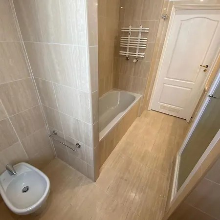 Fantastic-inn - Ch30 * Varşova