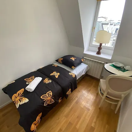 Fantastic-inn - Ch30 Varşova