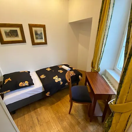 Fantastic-inn - Ch30 * Varsavia