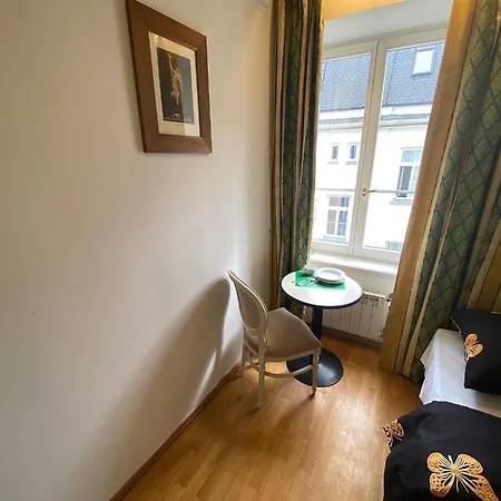 Fantastic-inn - Ch30 * Varsavia